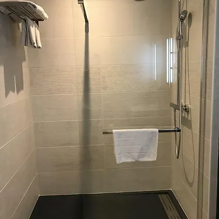 Les Du Centre Lejlighed *